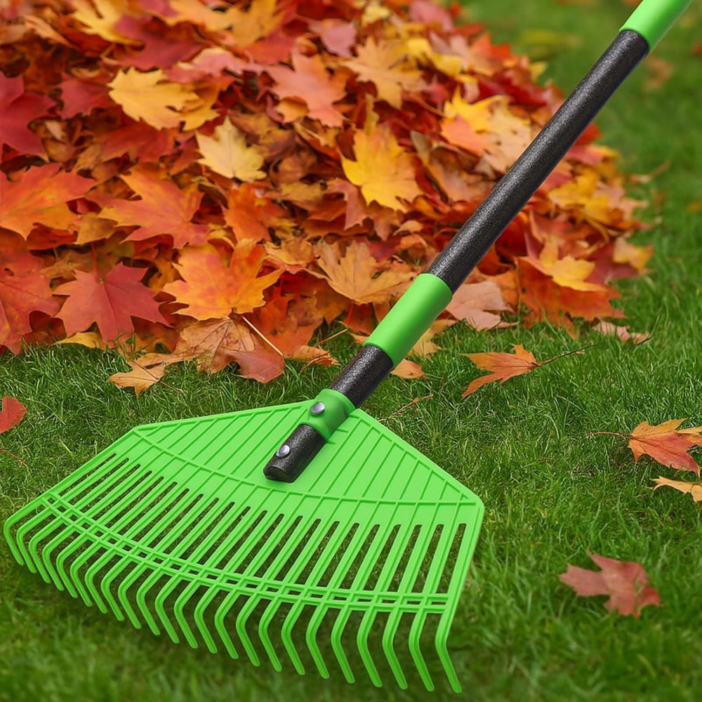 cogardenshower front view of entire rake showing lightweight design and balance