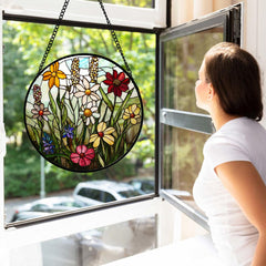 DASTOLL close-up of hand-painted glass detail, highlighting artisanal finish