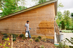 Deck & Home four included nozzles arranged to show versatility