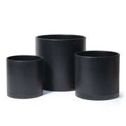 D'vine Dev 3-pack front view showing sleek black planters and style benefit