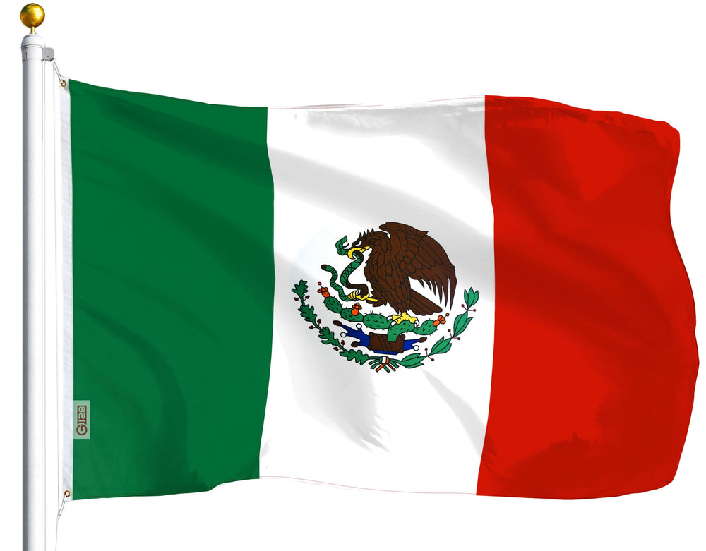 G128 Mexico flag front view showing vibrant colors and clear emblem
