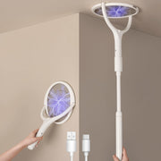 GeckoMan front view of both swatters showing packaging and dual-set convenience