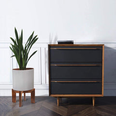 Gendral Forwepup in-use on living room floor highlights stylish display benefit