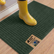 GORILLA GRIP front view green mat showing clean entrance benefit