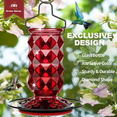 Grete Gotye diamond-pattern glass detail highlighting durable texture and easy cleaning