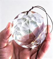 HDCRYSTALGIFTS crystal front view showing clear flower-of-life pattern and beauty