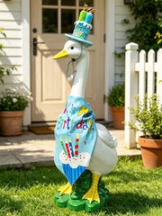 HDOOMN goose front view showing charming pose and curb appeal