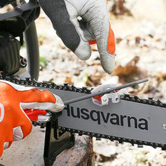 Flat file and combination guide detail showing Husqvarna depth gauge ensures proper raker height benefit