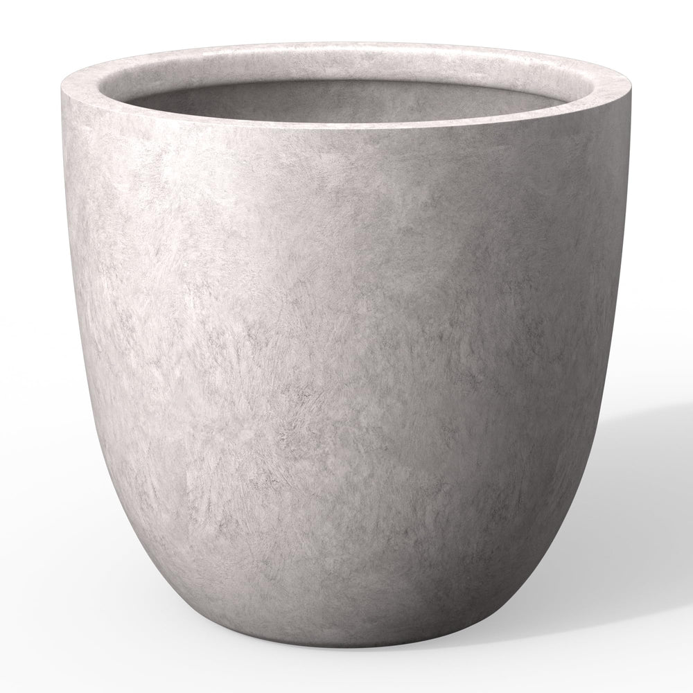 Kante front view of 14 inch planter showing shape and color, ideal for styling