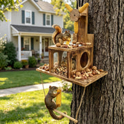 Lnncdsc front view hanging feeder showing inviting design and durability