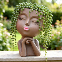 LovTocTic planter side profile highlighting shape and stable base benefit