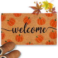 MAINEVENT pumpkin doormat front view welcomes guests and traps dirt