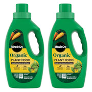Miracle-Gro front label showing 32 fl oz bottle and organic claim, aids quick identification