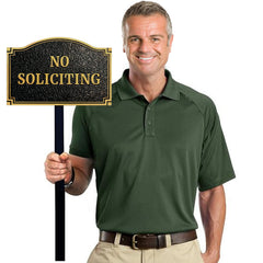 Morgtta mounted on front door demonstrating clear curbside visibility benefit