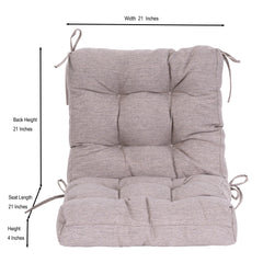QILLOWAY fabric close-up highlighting texture and water-resistance benefit