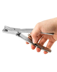 QWORK close-up of stainless steel jaws showing precision and rust resistance benefit