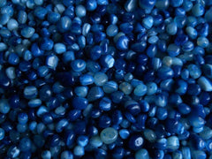 ROYAL SAPPHIRE close-up of smooth pebble texture for polished appearance