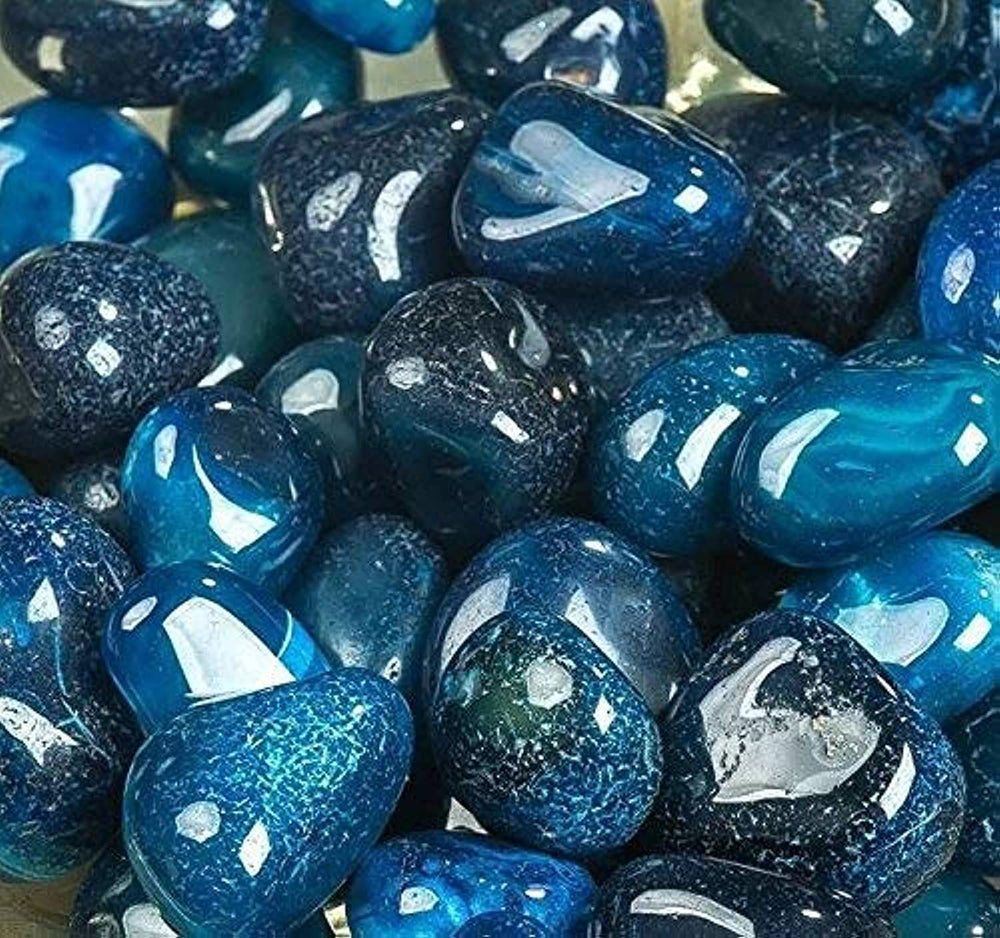 ROYAL SAPPHIRE front of bag showing blue pebbles and weight benefit