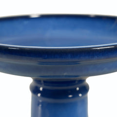 Smart Solar Aviatra pedestal detail highlighting sturdy base and stable outdoor placement