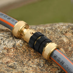 Triumpeek rubber washer detail ensuring leak-free seal and easy replacement