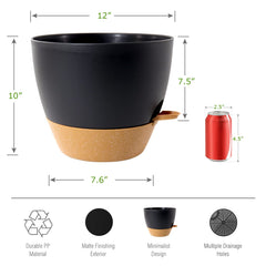 UOUZ reservoir close-up with removable tube showing easy refill and steady moisture