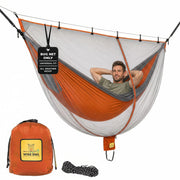 Wise Owl SnugNet front view showing full-coverage mesh protecting hammock