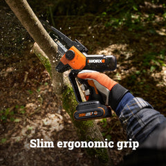 WORX WG326 upper guard detail demonstrating reduced kickback exposure