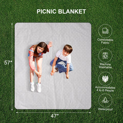 Zettfuly picnic blanket and tableware arranged for an organized setup