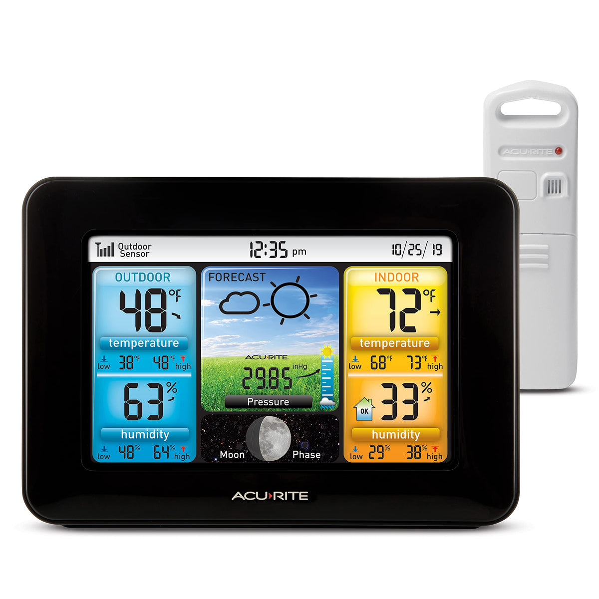 AcuRite front color display showing clear readings and easy viewing