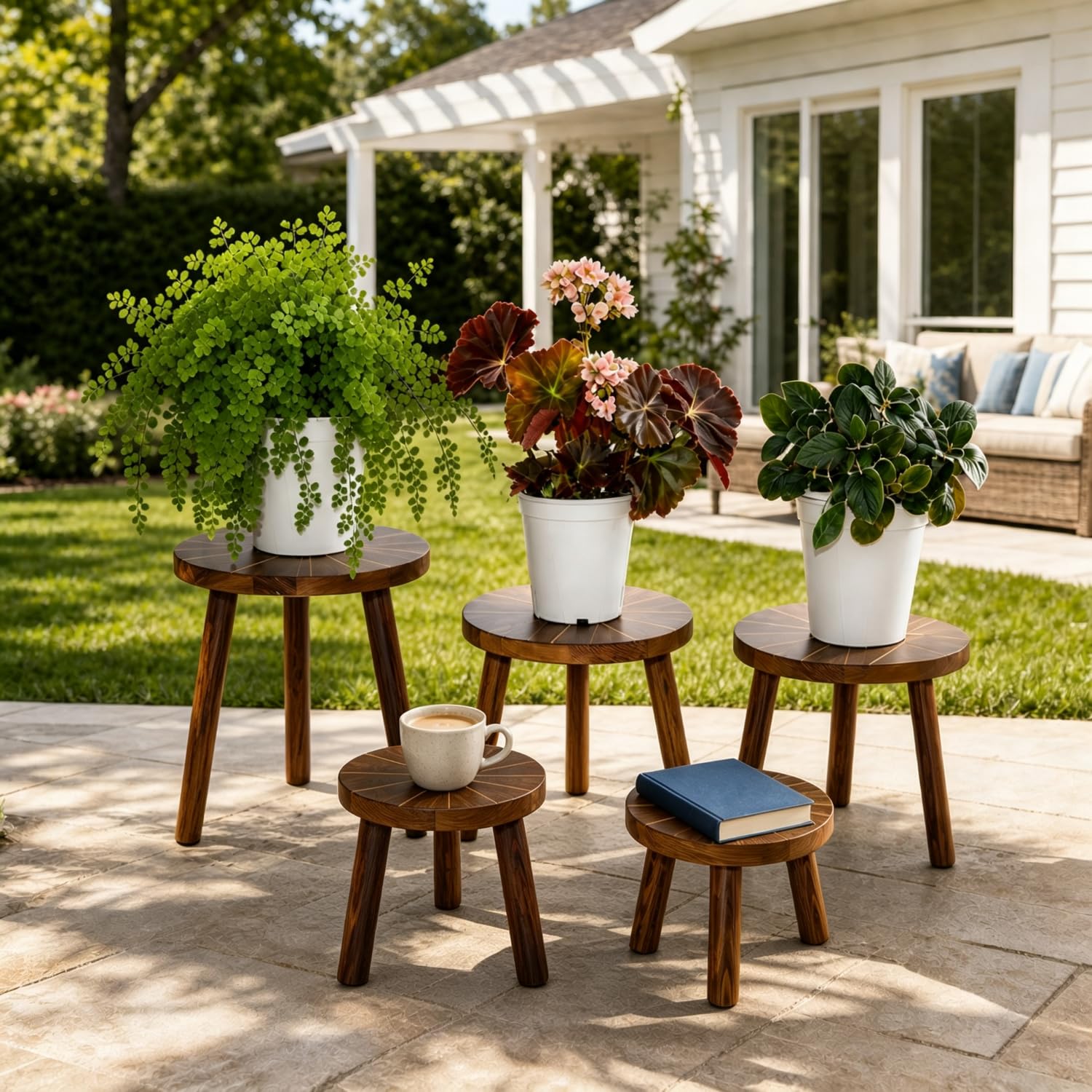 AMVAQKER stand beside a 12-inch pot for size comparison, clarifies fit and scale