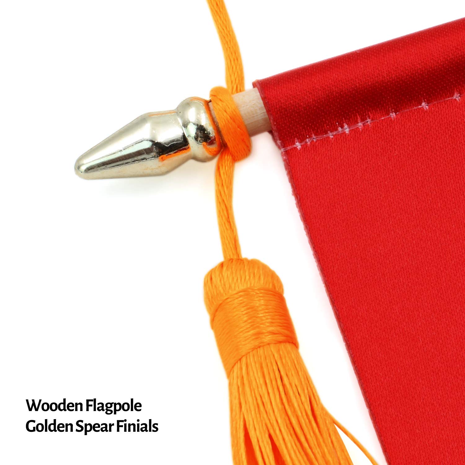 Anley gold cord with tassels emphasizing decorative hanging and polished presentation