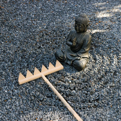 BangBangDa front view of full-size zen rake showing wide head and natural wood for effective patterning