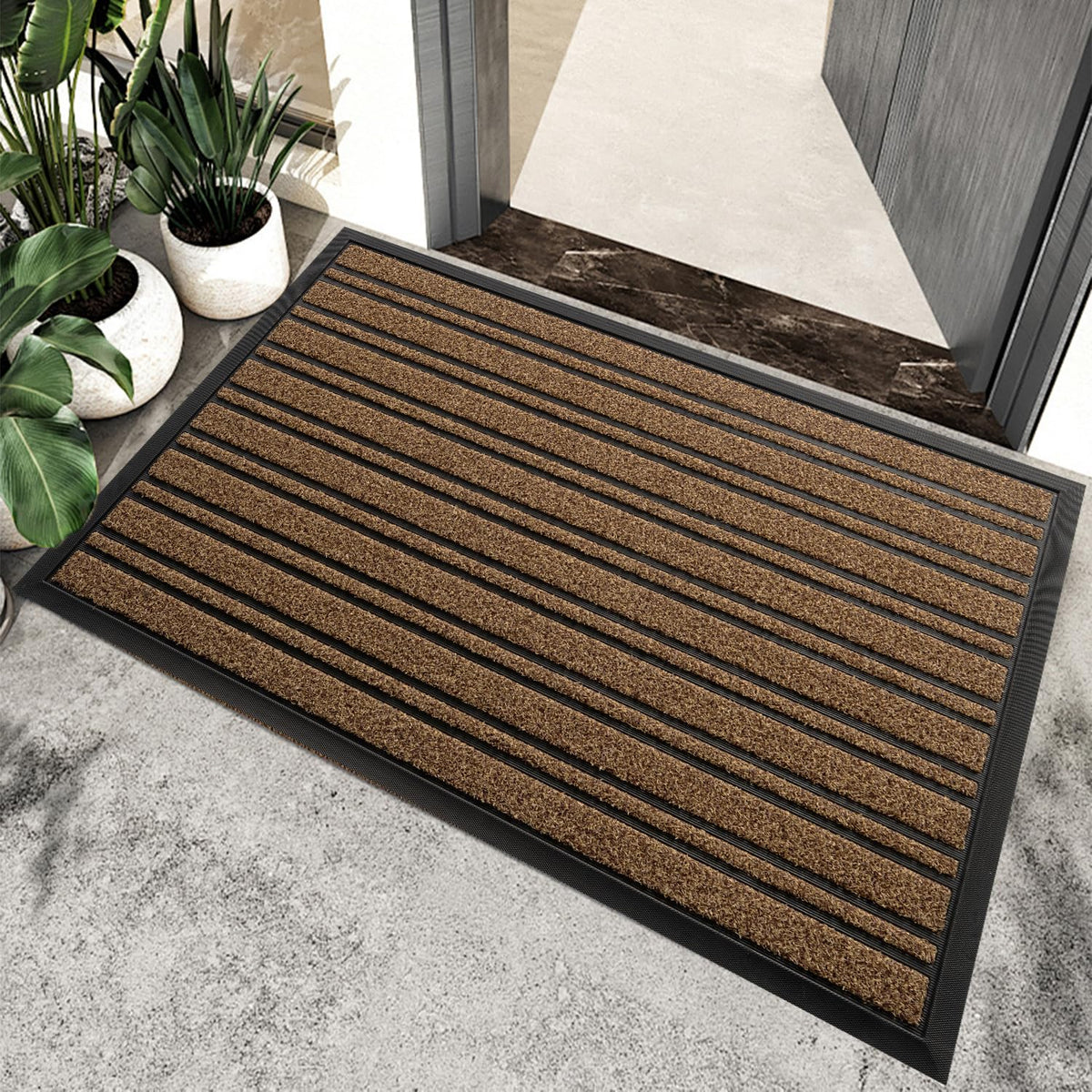 BEHERO front view showing welcome mat protecting entrance
