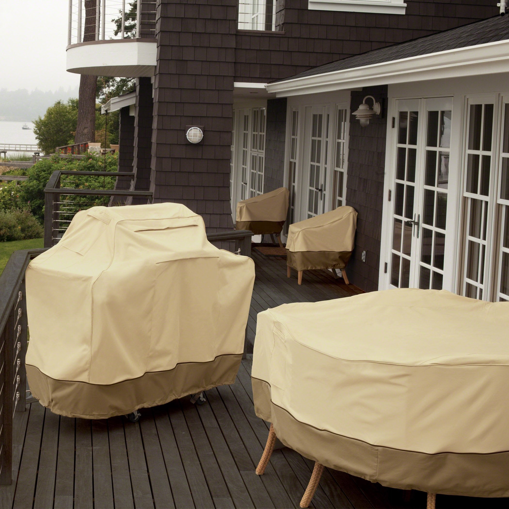 Classic Accessories Veranda profile fitted on grill, showing protective coverage and shape
