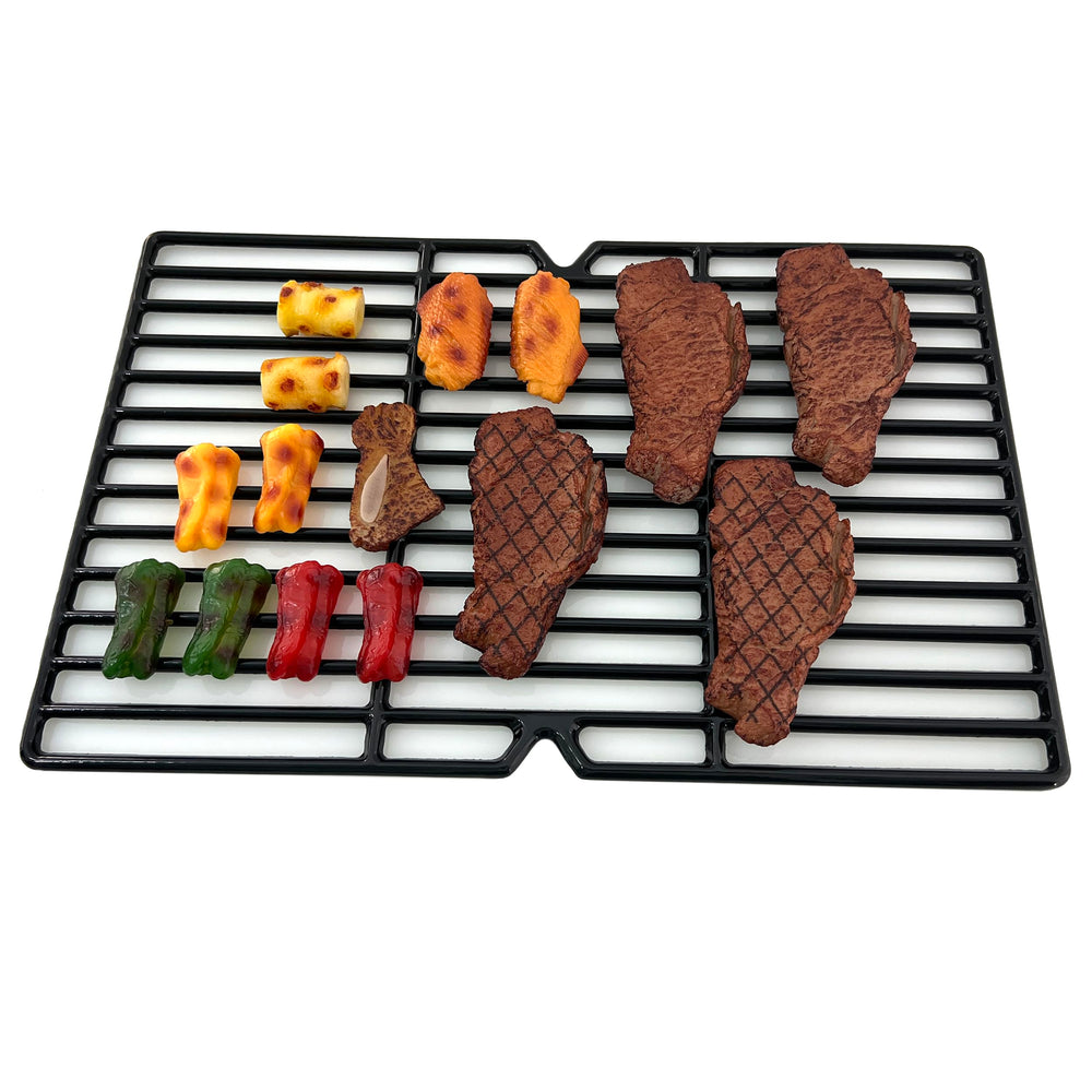 Direct store size comparison beside a hand to show each grid scale