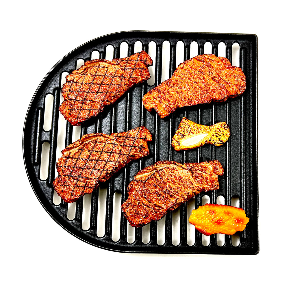 Direct Store texture and outer lip detail showing cast iron finish and food-retention benefit