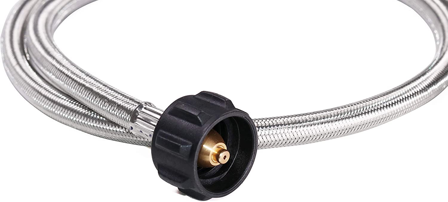 DOZYANT hose connected to grill demonstrating reach and safer tank placement