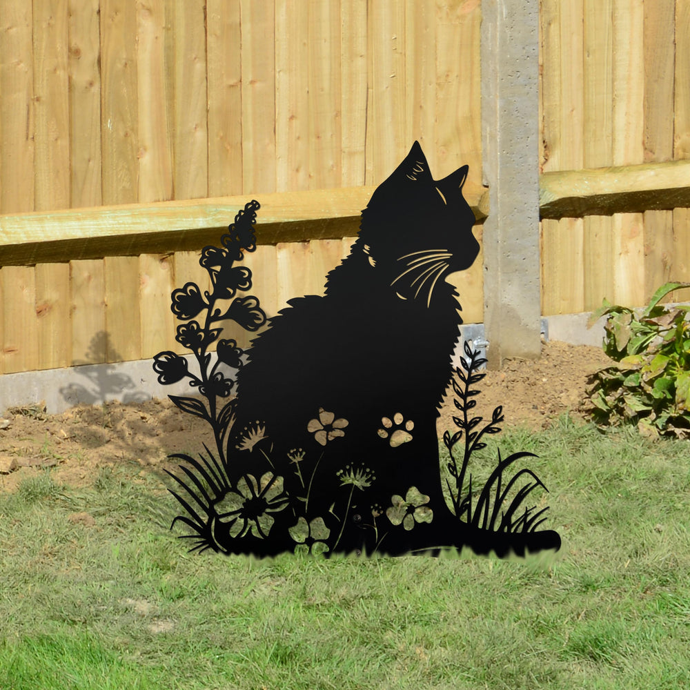 dryelves cat next to hand for size comparison showing compact, sturdy scale