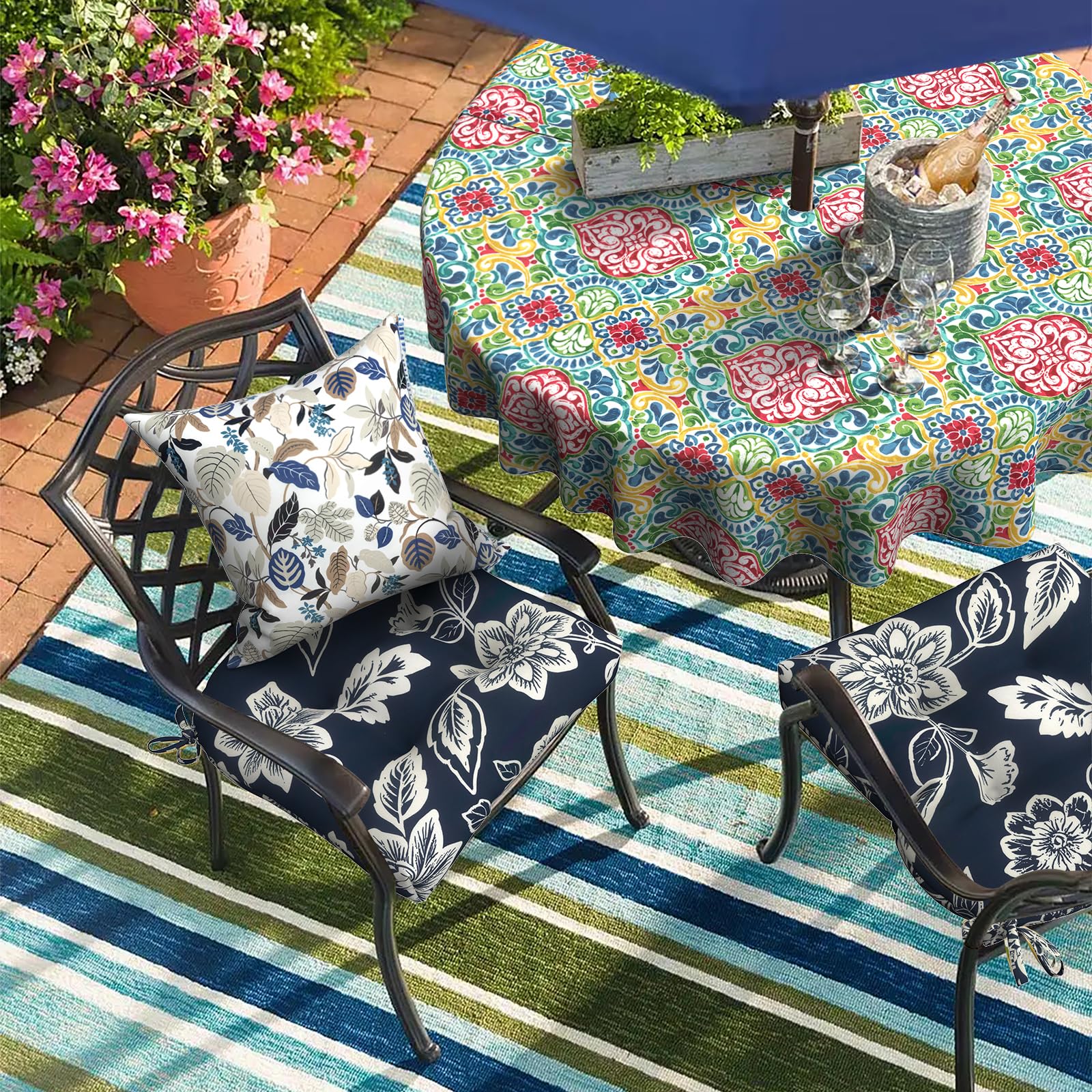 DYTXIII both sides flipped to show reversible print for even wear