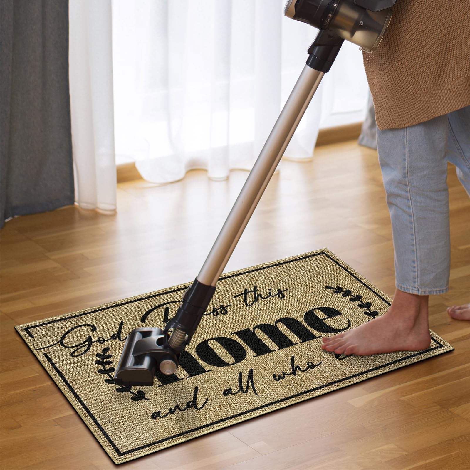 Easma mat edge detail illustrating weather-resistant weave and durability
