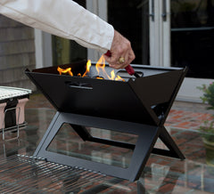 Fire Sense cooking grate close-up showing 3.5mm bars for stable grilling performance