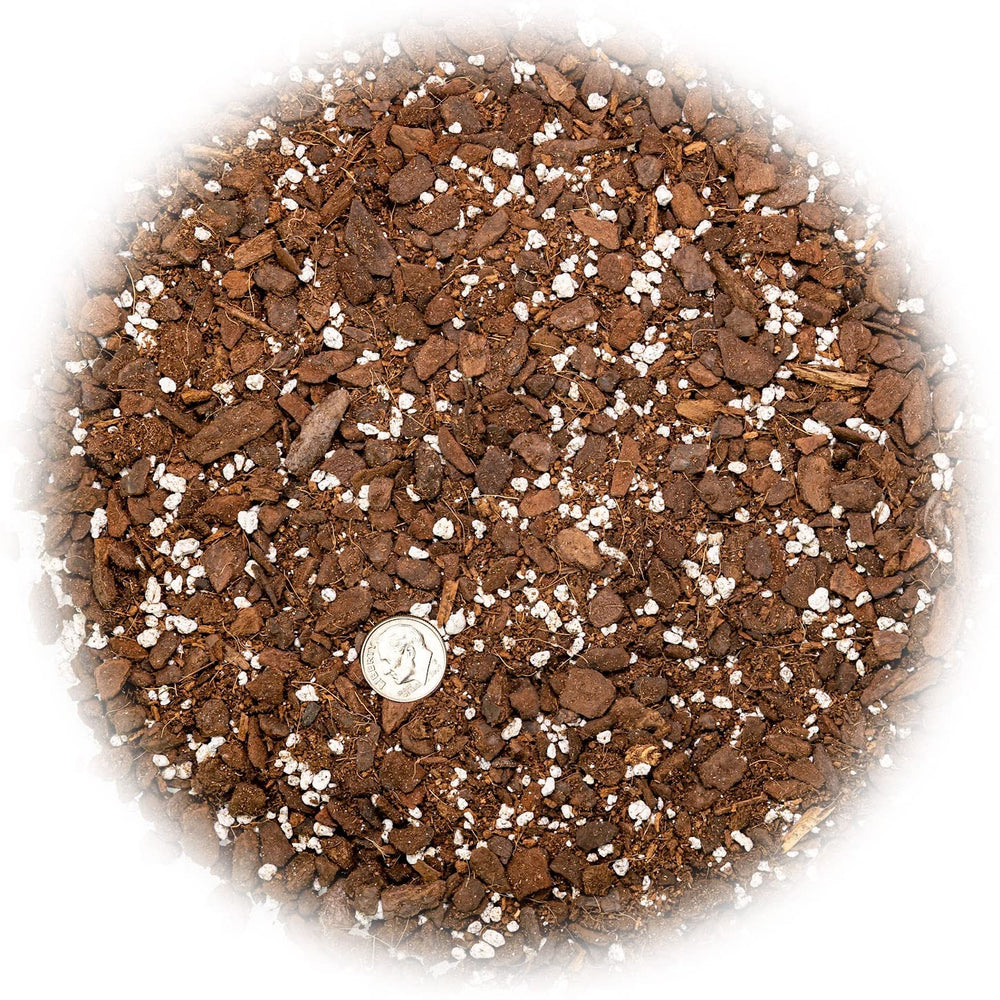 Close-up of Gardenera soil texture with bark, coco coir and perlite for improved aeration