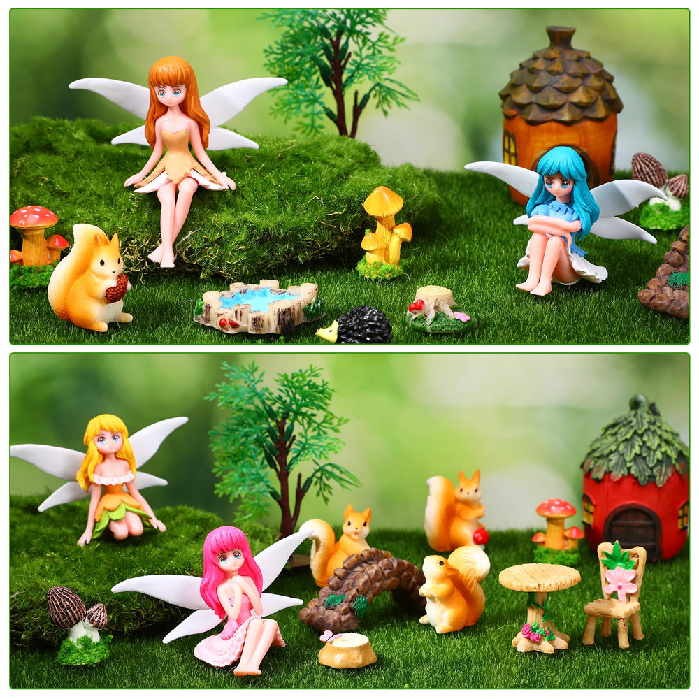 GGSTDDUP hand holding miniatures to show compact size
