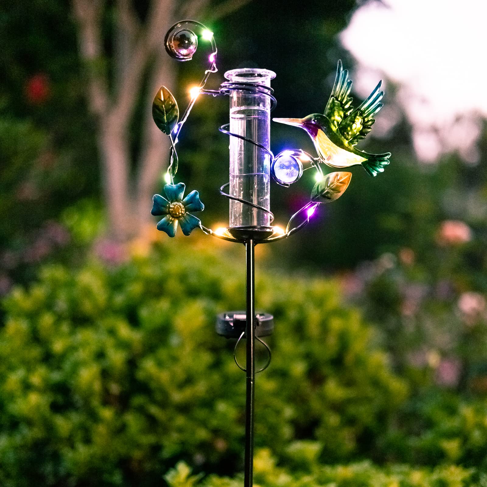 HOBYLUBY installed in garden demonstrating weather monitoring and decoration