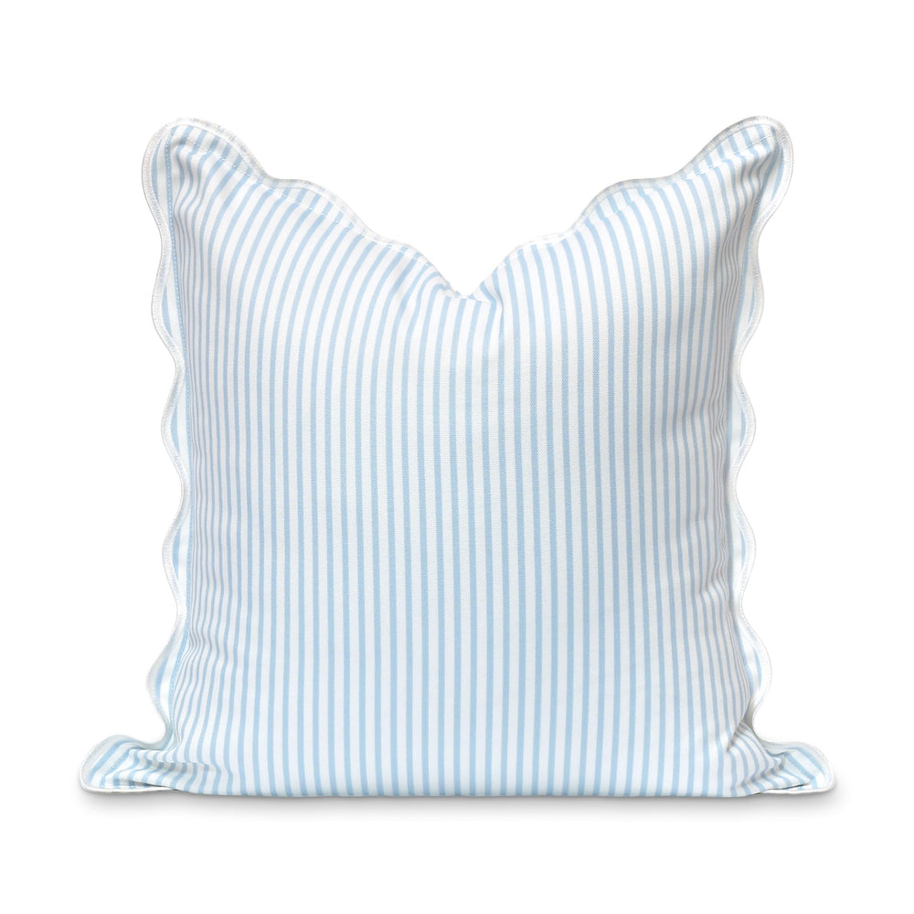 Hofdeco Premium front view showing baby blue stripes and scalloped edge for coastal style
