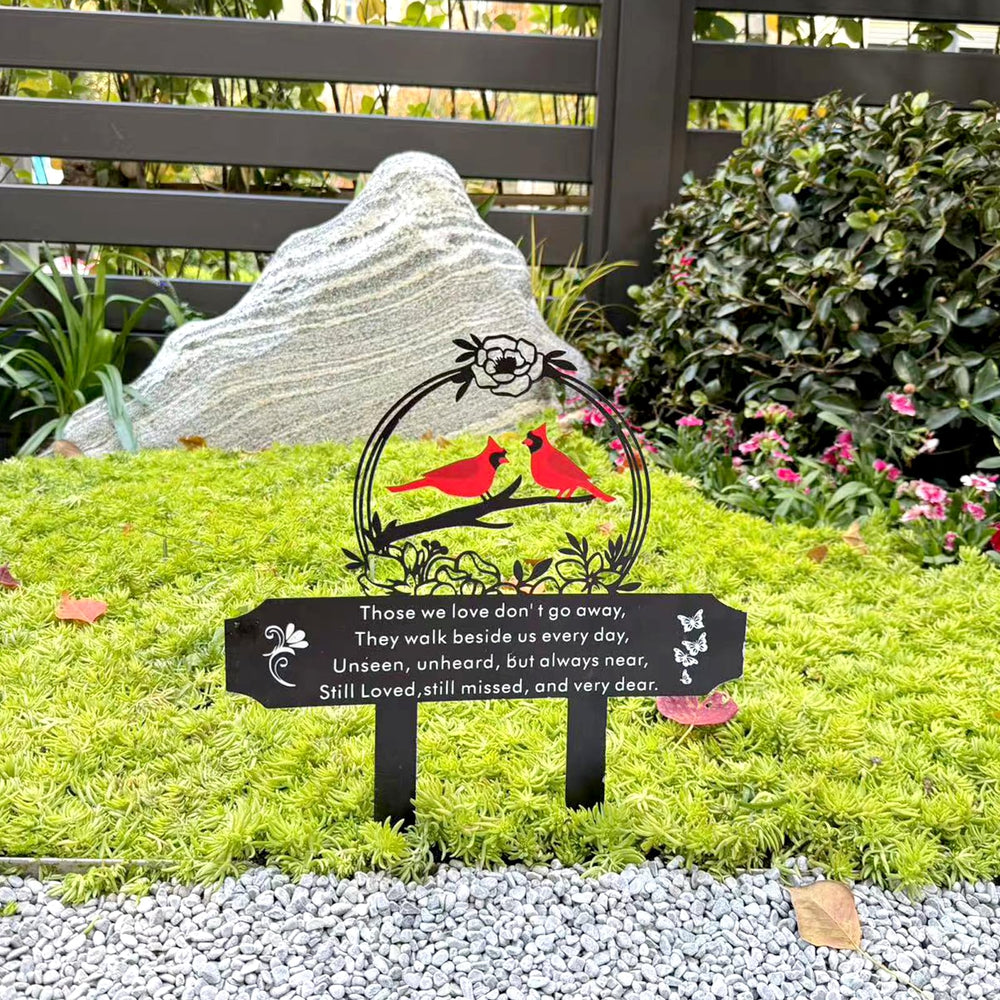 Jiasku memorial at gravestone conveying respectful remembrance outdoors