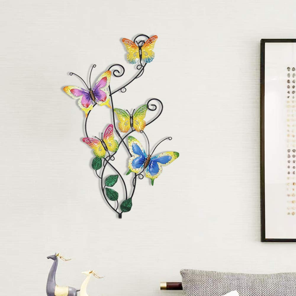 Juegoal butterfly beside ruler illustrates 28-inch size and scale