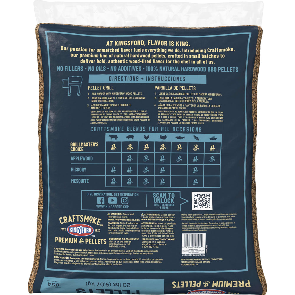 kingsford backyard barbecue scene showing family grilling with Craftsmoke pellets