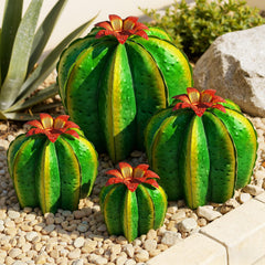 KODIBO front pack view showing four cactus sculptures and color contrast benefit