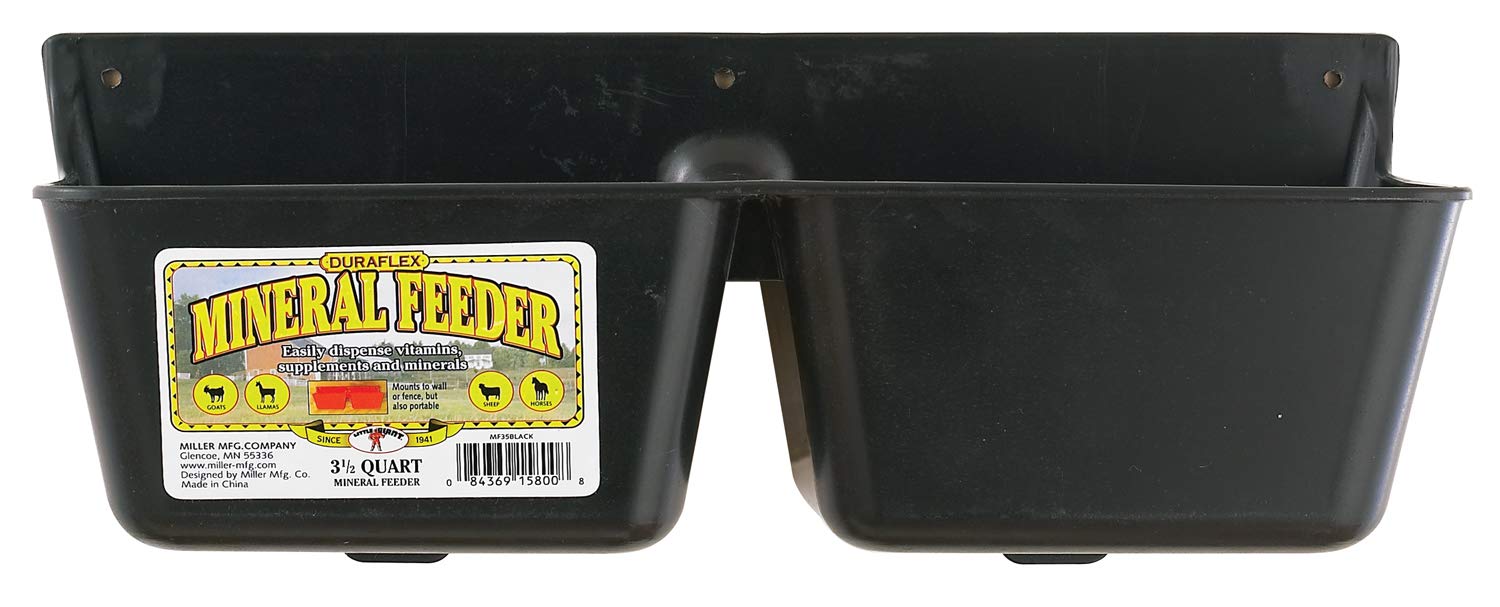 Little Giant close-up of dual compartments showing separate dosing benefit